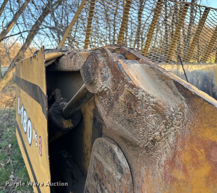 image for item EH6606 2006 Ashland I-180 TS2 scraper