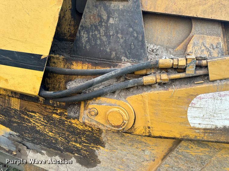 image for item EH6606 2006 Ashland I-180 TS2 scraper