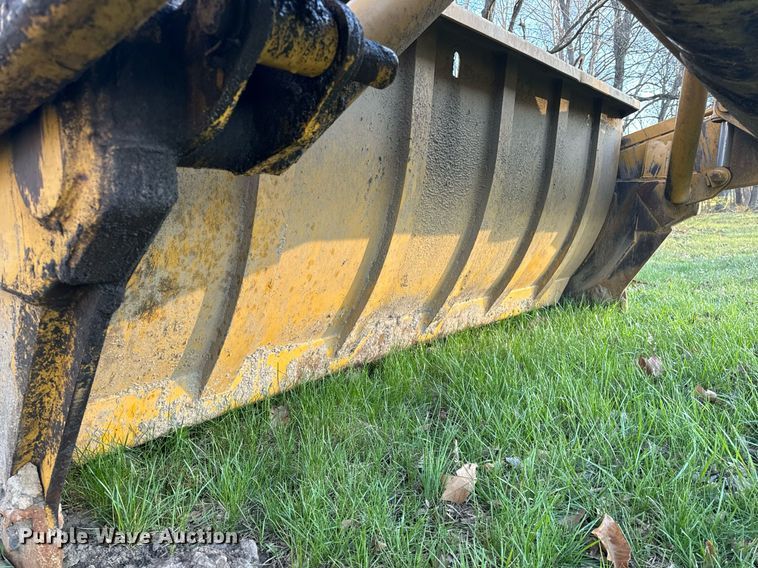 image for item EH6606 2006 Ashland I-180 TS2 scraper