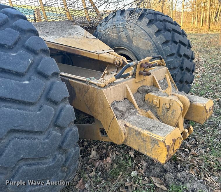 image for item EH6606 2006 Ashland I-180 TS2 scraper