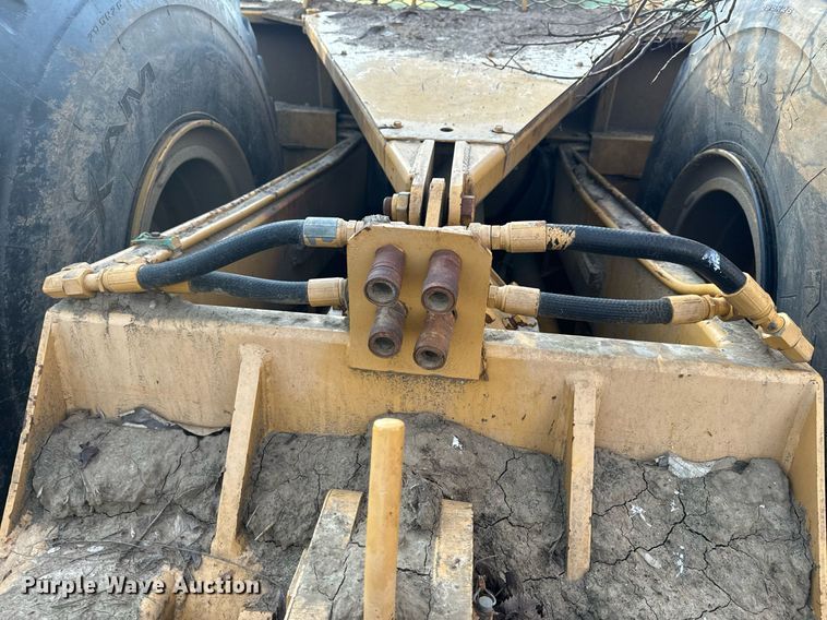 image for item EH6606 2006 Ashland I-180 TS2 scraper