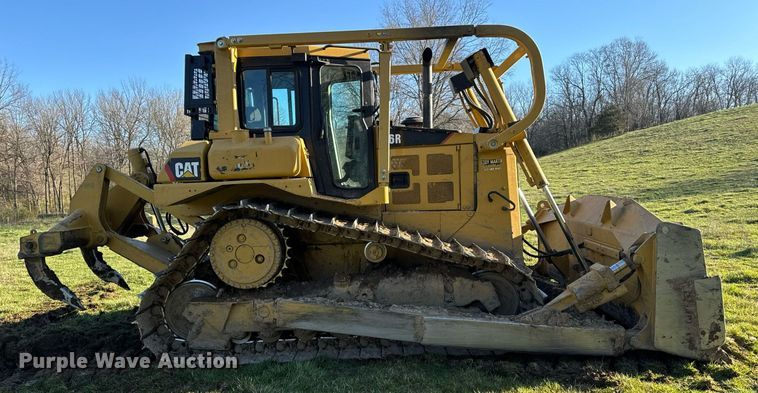 image for item EH6607 2005 Caterpillar D6R XW dozer