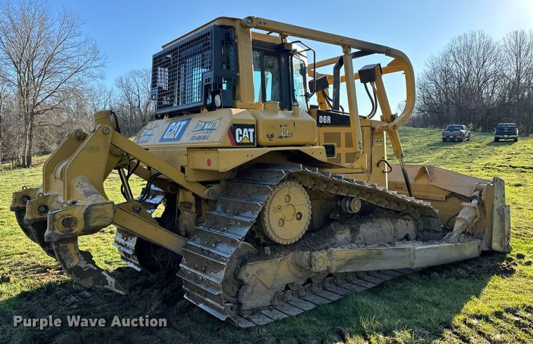 image for item EH6607 2005 Caterpillar D6R XW dozer