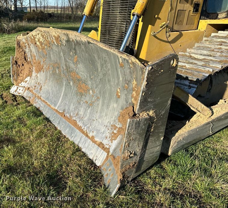 image for item EH6607 2005 Caterpillar D6R XW dozer