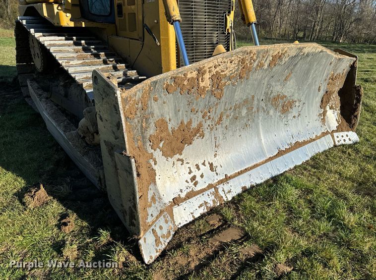 image for item EH6607 2005 Caterpillar D6R XW dozer