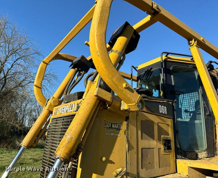 image for item EH6607 2005 Caterpillar D6R XW dozer