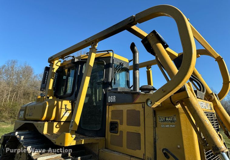 image for item EH6607 2005 Caterpillar D6R XW dozer