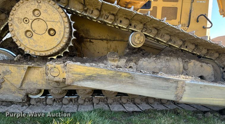 image for item EH6607 2005 Caterpillar D6R XW dozer