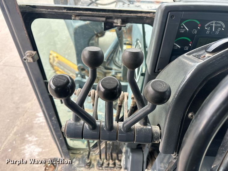 image for item EH6608 2008 John Deere 872D motor grader