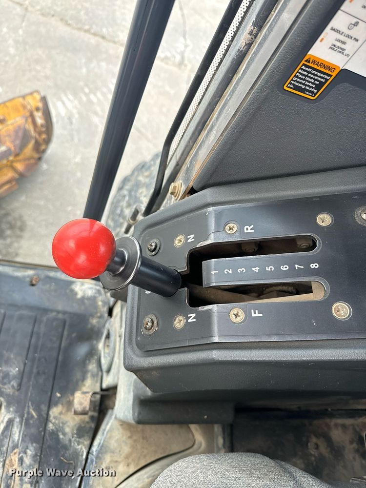 image for item EH6608 2008 John Deere 872D motor grader