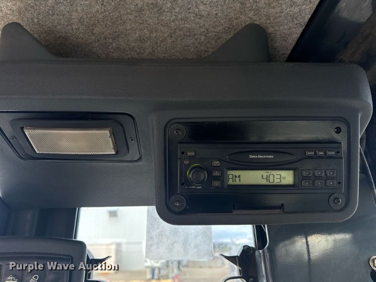 image for item EH6608 2008 John Deere 872D motor grader