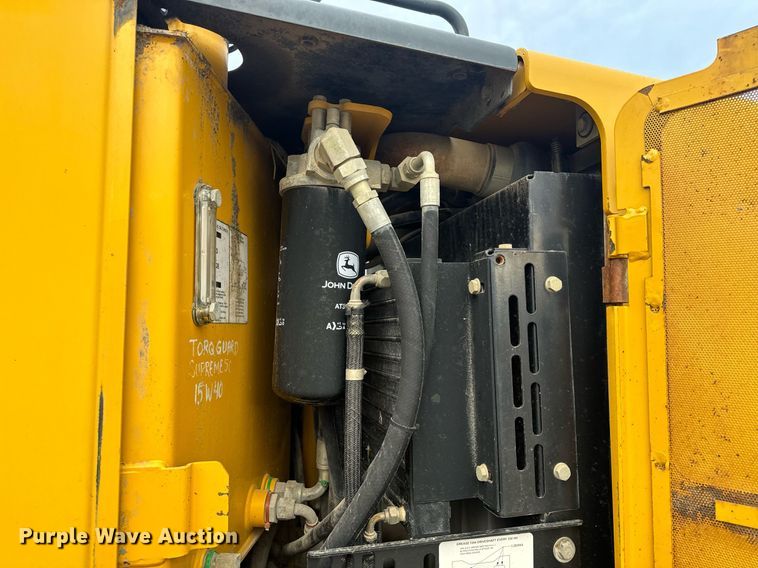 image for item EH6608 2008 John Deere 872D motor grader