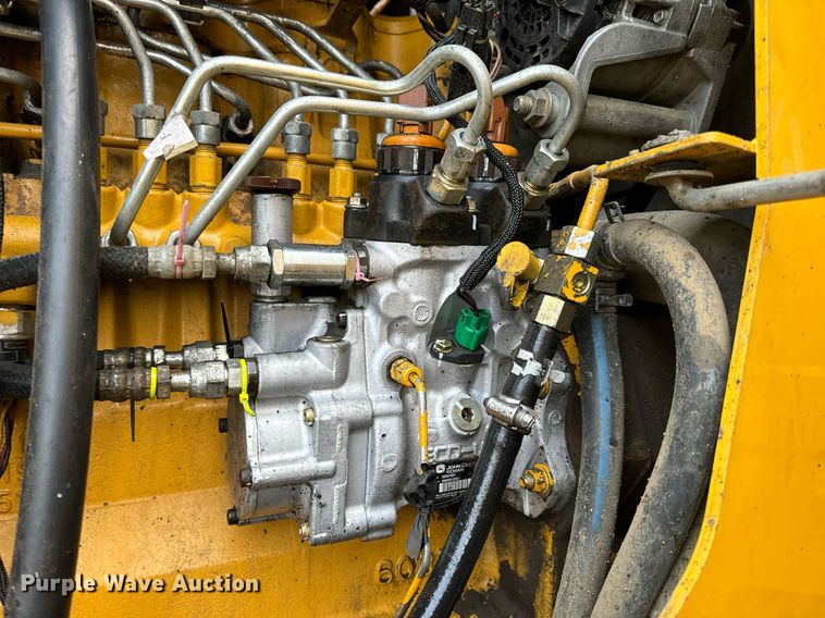 image for item EH6608 2008 John Deere 872D motor grader