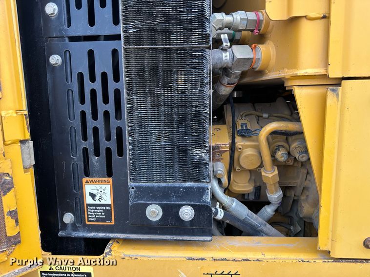 image for item EH6608 2008 John Deere 872D motor grader