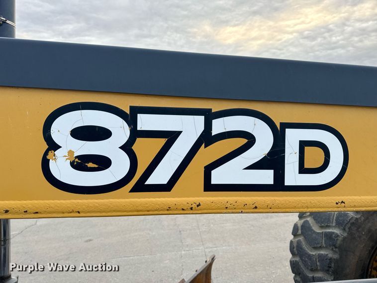 image for item EH6608 2008 John Deere 872D motor grader
