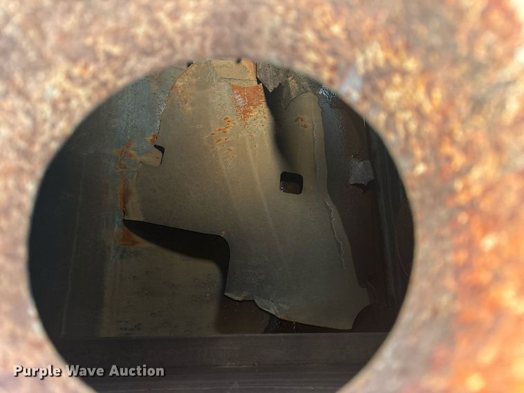 image for item EH6609 1993 Ford L8000 water truck