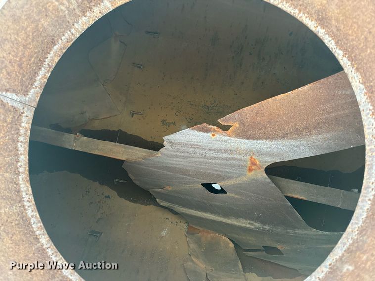 image for item EH6609 1993 Ford L8000 water truck