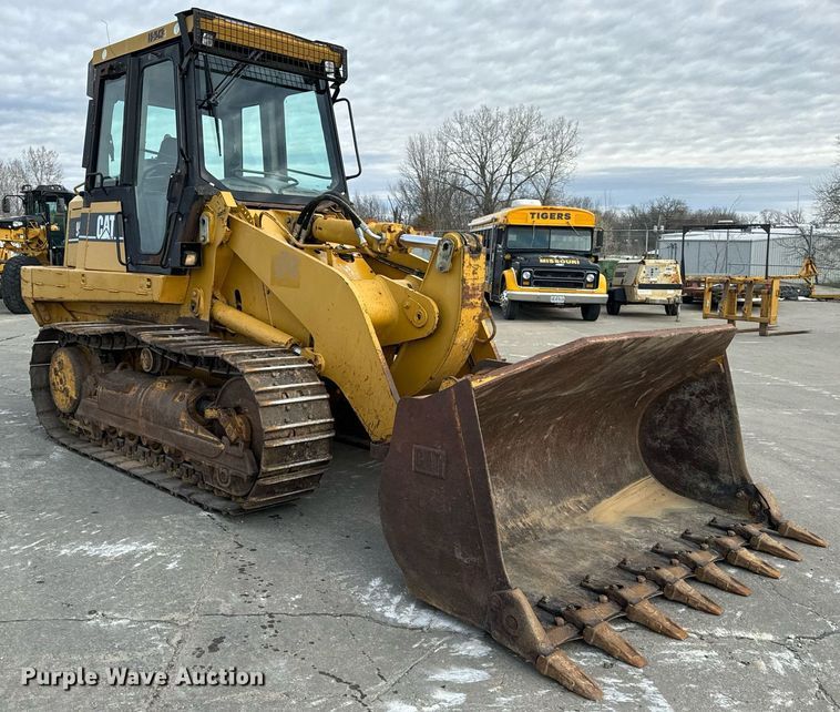 image for item EH6610 2006 Caterpillar 953C track loader