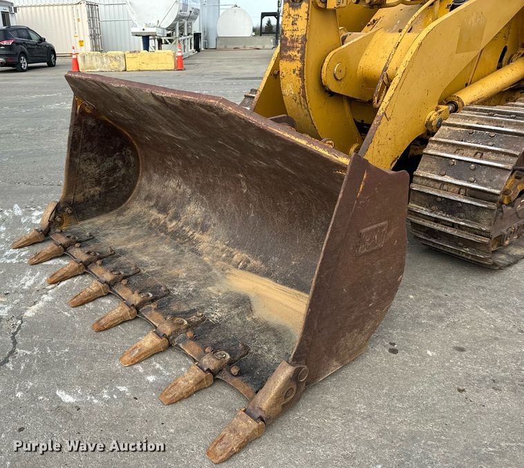 image for item EH6610 2006 Caterpillar 953C track loader