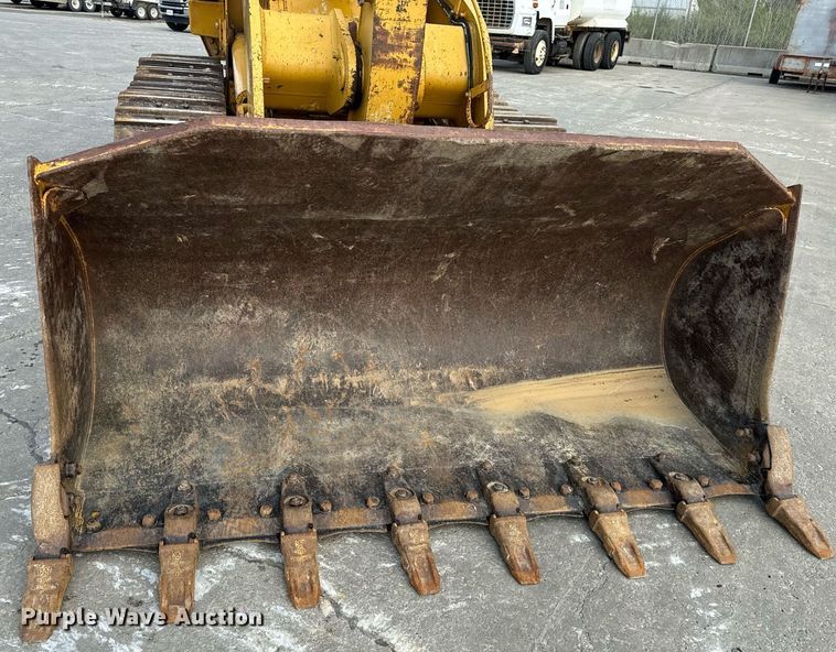 image for item EH6610 2006 Caterpillar 953C track loader