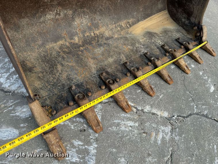 image for item EH6610 2006 Caterpillar 953C track loader