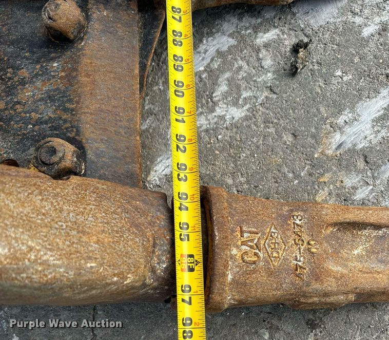 image for item EH6610 2006 Caterpillar 953C track loader