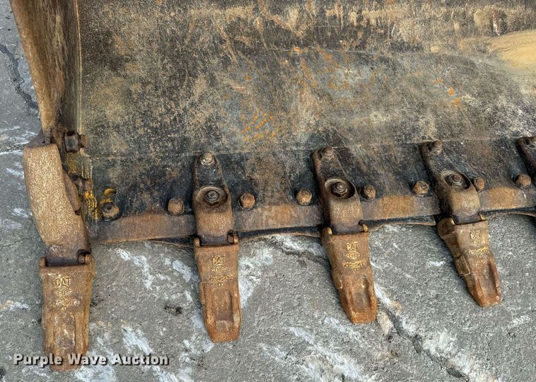 image for item EH6610 2006 Caterpillar 953C track loader