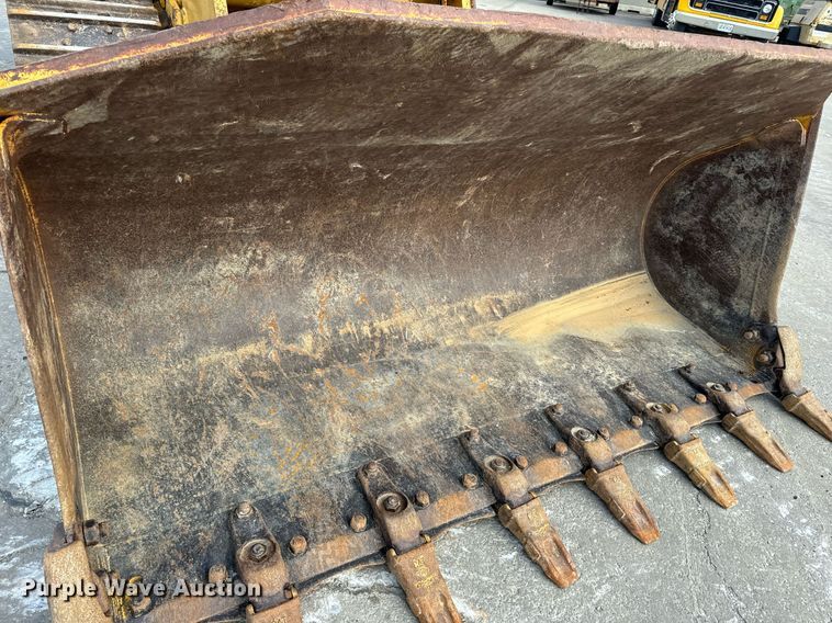 image for item EH6610 2006 Caterpillar 953C track loader