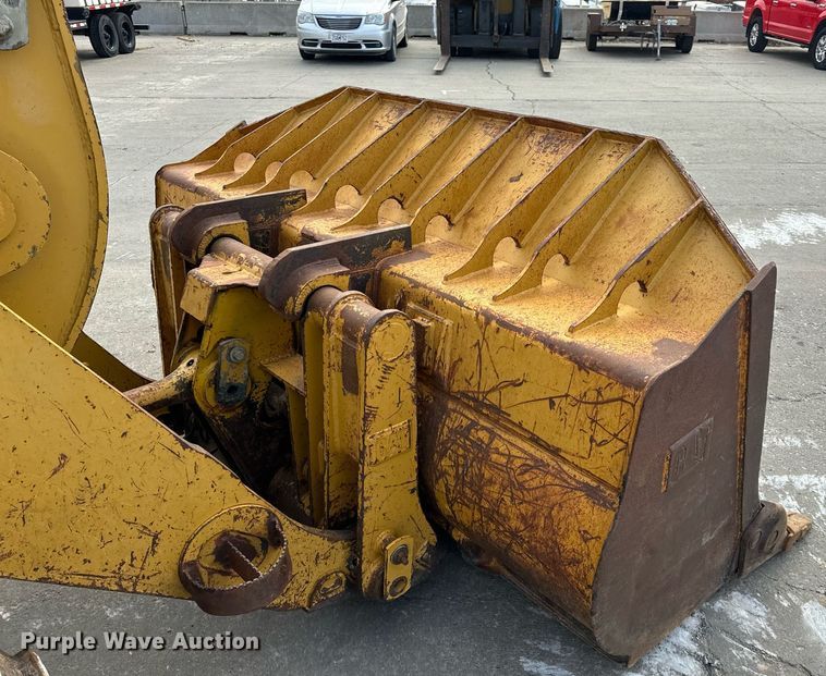 image for item EH6610 2006 Caterpillar 953C track loader