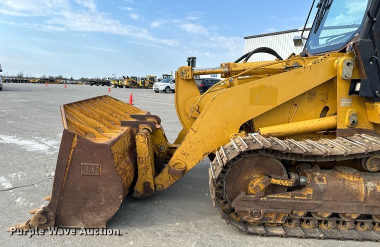 image for item EH6610 2006 Caterpillar 953C track loader