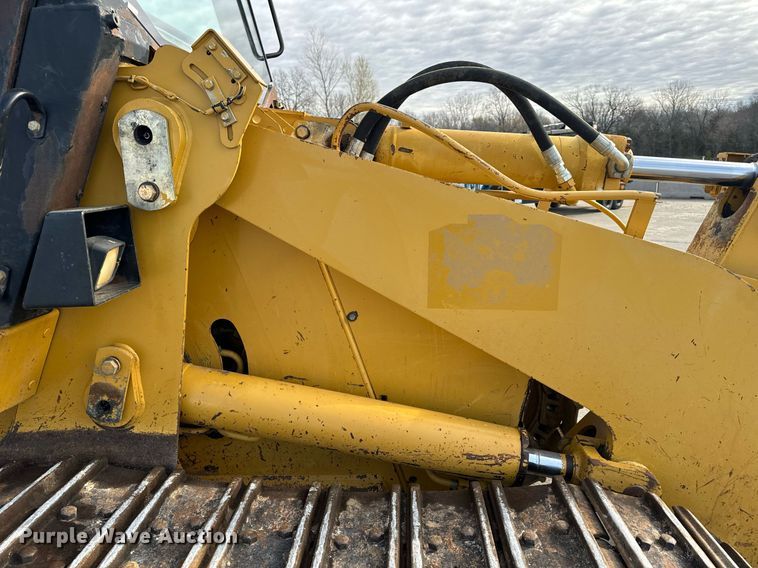 image for item EH6610 2006 Caterpillar 953C track loader