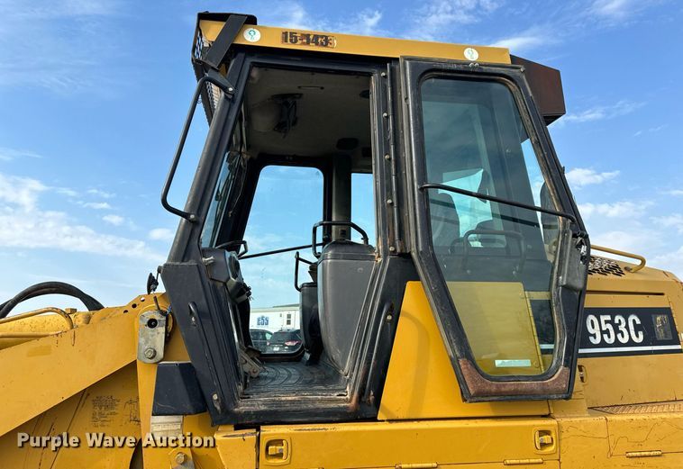 image for item EH6610 2006 Caterpillar 953C track loader