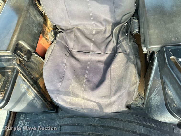 image for item EH6610 2006 Caterpillar 953C track loader