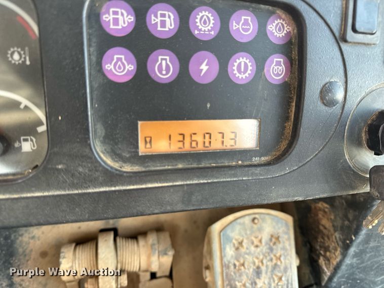 image for item EH6610 2006 Caterpillar 953C track loader