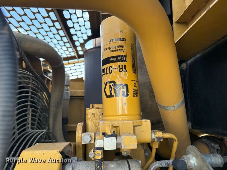 image for item EH6610 2006 Caterpillar 953C track loader