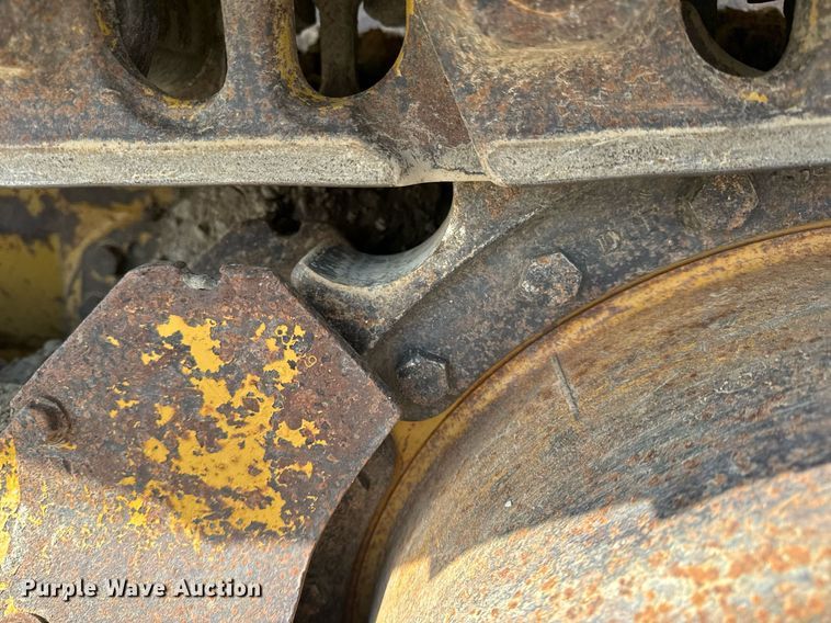 image for item EH6610 2006 Caterpillar 953C track loader