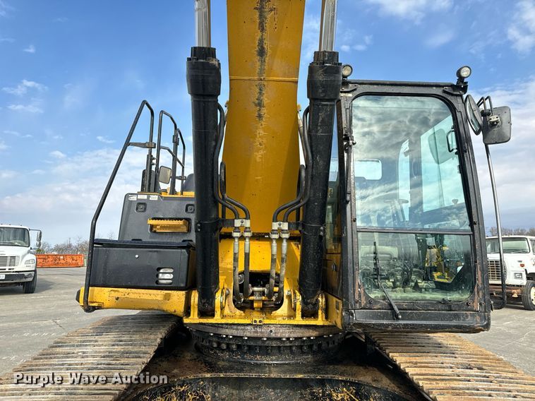 image for item EH6611 2013 Caterpillar 336E L  excavator