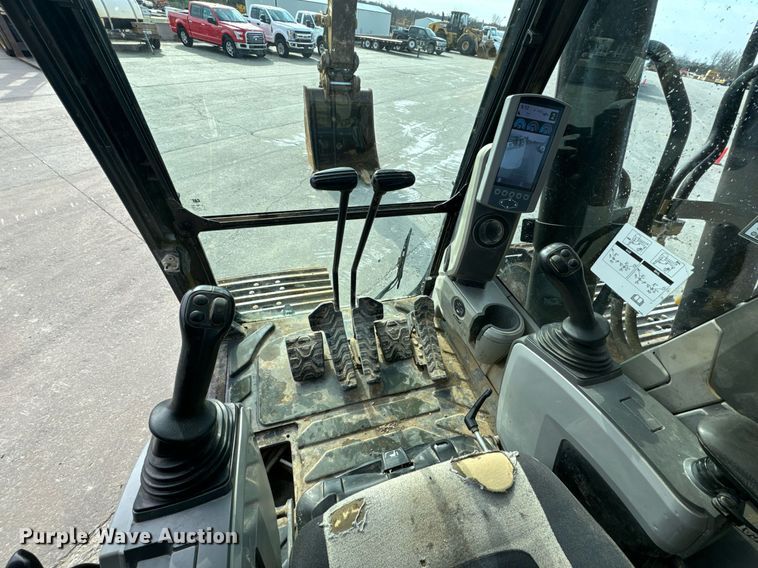 image for item EH6611 2013 Caterpillar 336E L  excavator