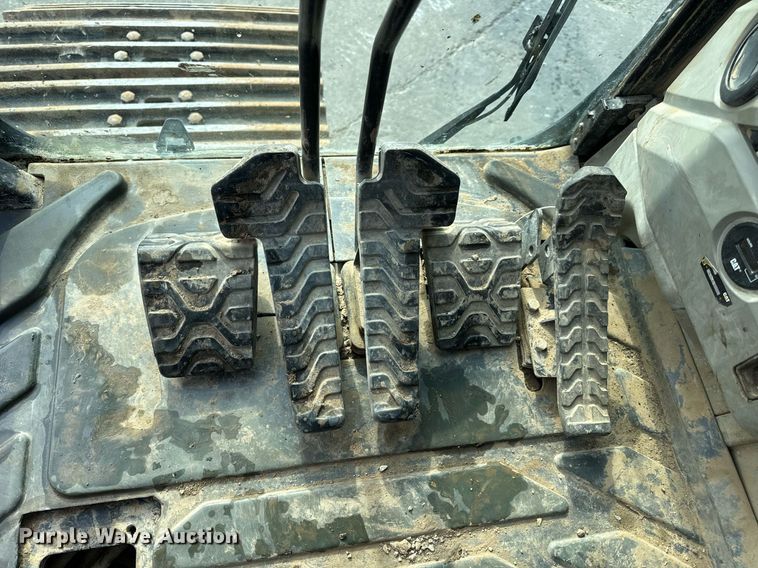 image for item EH6611 2013 Caterpillar 336E L  excavator