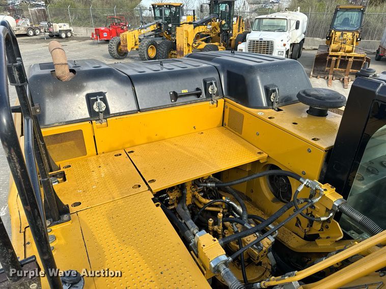 image for item EH6611 2013 Caterpillar 336E L  excavator