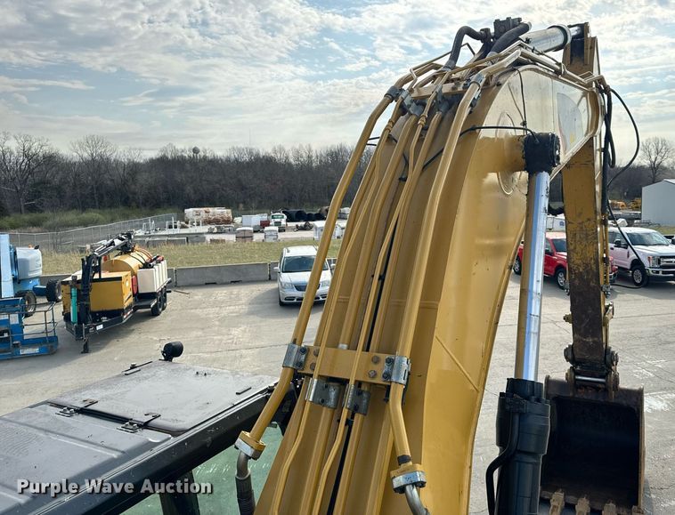 image for item EH6611 2013 Caterpillar 336E L  excavator