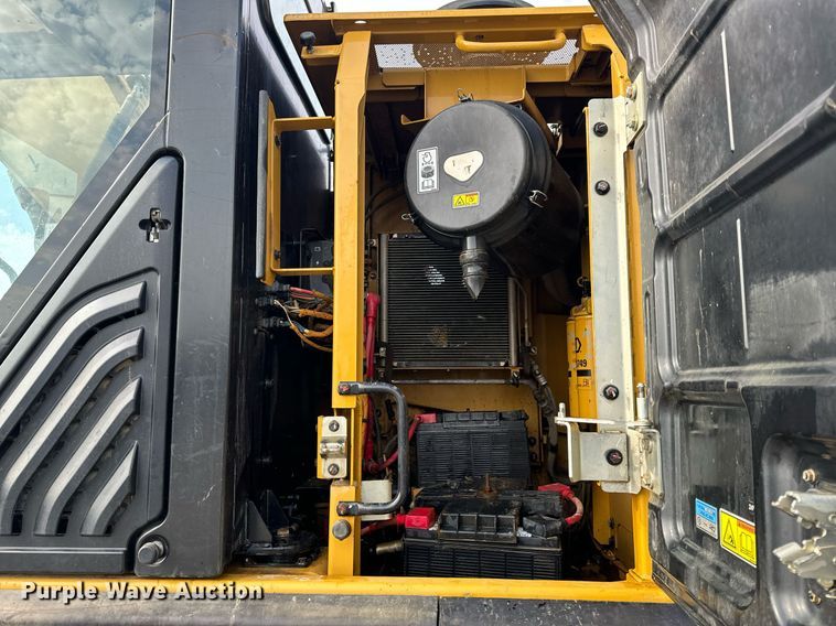 image for item EH6611 2013 Caterpillar 336E L  excavator