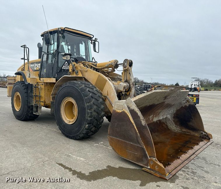image for item EH6612 2011 Caterpillar 966H wheel loader