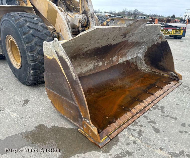 image for item EH6612 2011 Caterpillar 966H wheel loader