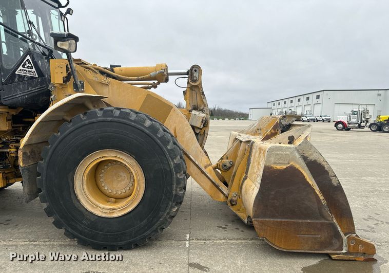 image for item EH6612 2011 Caterpillar 966H wheel loader