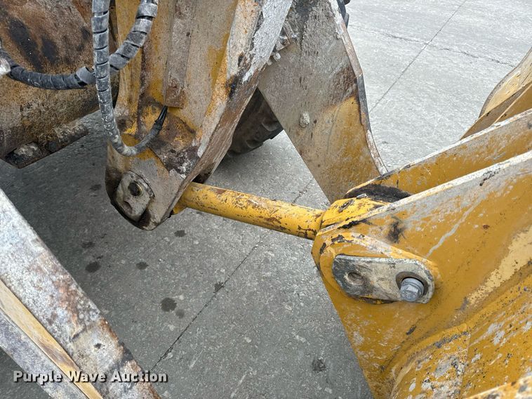 image for item EH6612 2011 Caterpillar 966H wheel loader