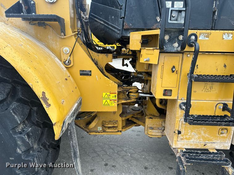 image for item EH6612 2011 Caterpillar 966H wheel loader