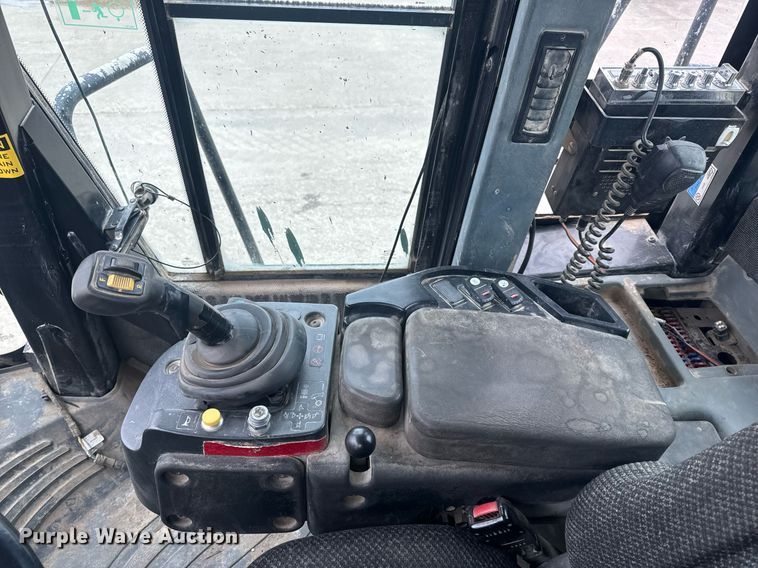 image for item EH6612 2011 Caterpillar 966H wheel loader