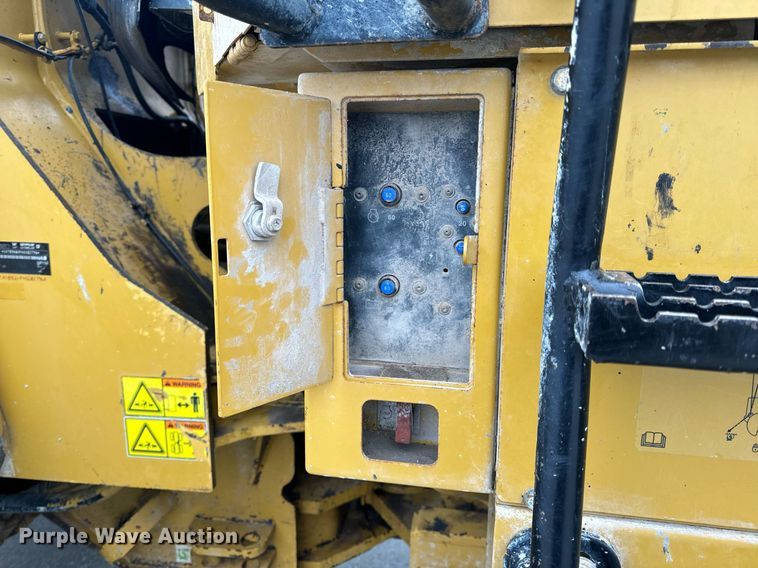image for item EH6612 2011 Caterpillar 966H wheel loader