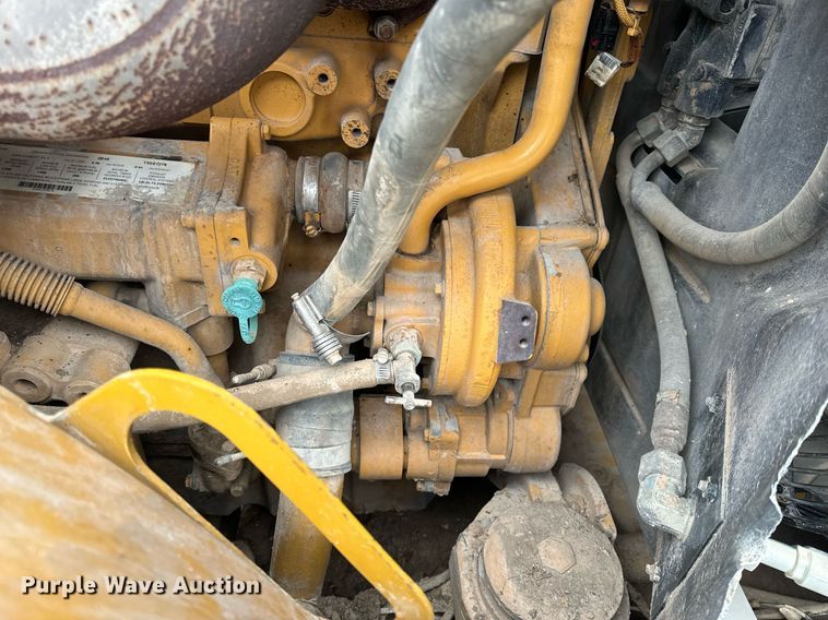 image for item EH6612 2011 Caterpillar 966H wheel loader